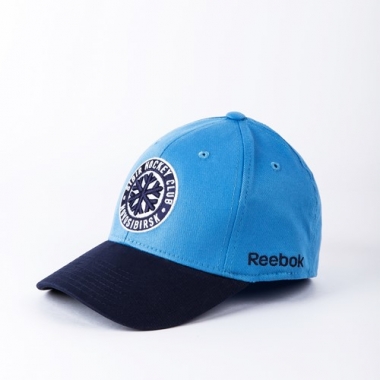 Кепка REEBOK голуб./син.козырёк 1500р.